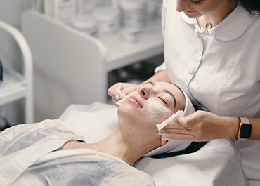 Ultra Skin Whitening Treatment